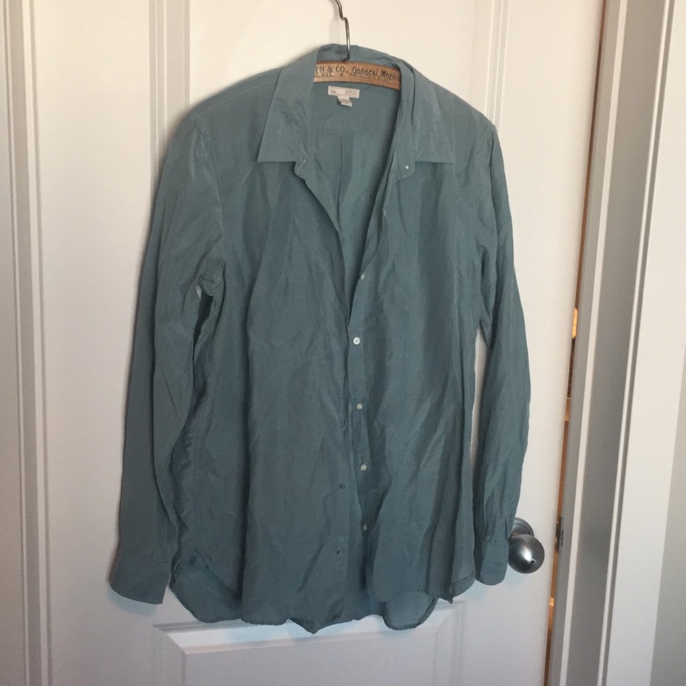 Gap silk cotton mix button down shirt